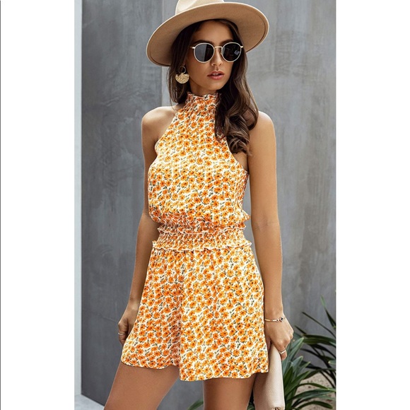 Angashion NWT❗️Amazon Find Floral Halter Romper - Picture 7 of 9